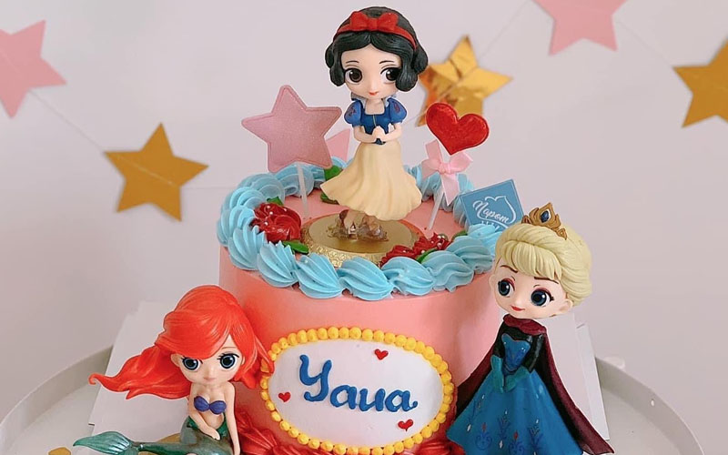 Mẫu bánh sinh nhật cho bé gái có tạo hình dễ thương, xinh xắn - HỌC LÀM BÁNH  KEM