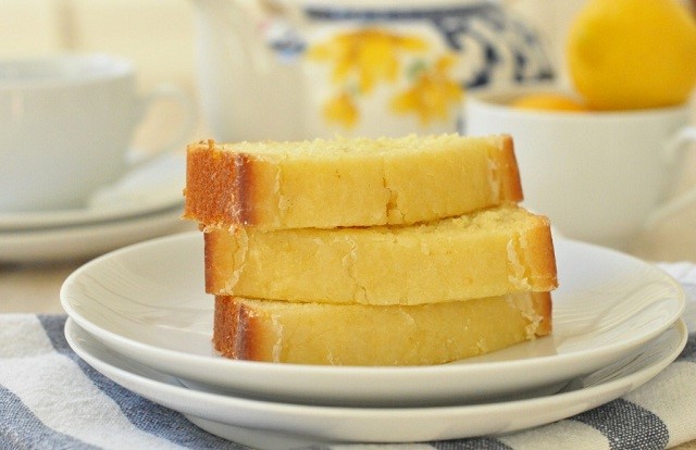 Đổi vị với bánh bông lan vị chanh lemon pound cake 